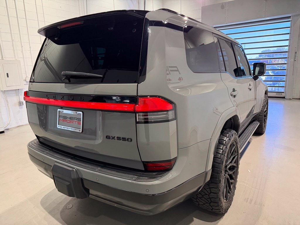 Used 2024 Lexus GX 550 w/ Accessory Package (Z1) AWD/4WD image 10