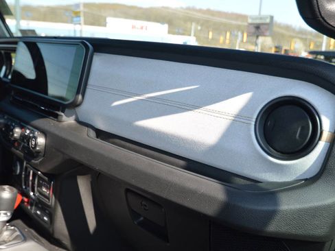 Used 2025 Jeep Wrangler Unlimited Sport S 4xe image 6