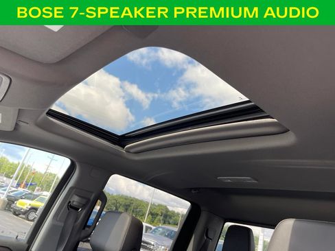 Used 2022 GMC Sierra 1500 SLT AWD/4WD image 16