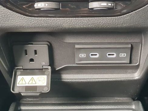 New 2026 Jeep Grand Cherokee L Limited w/ Trailer Tow Package image 18