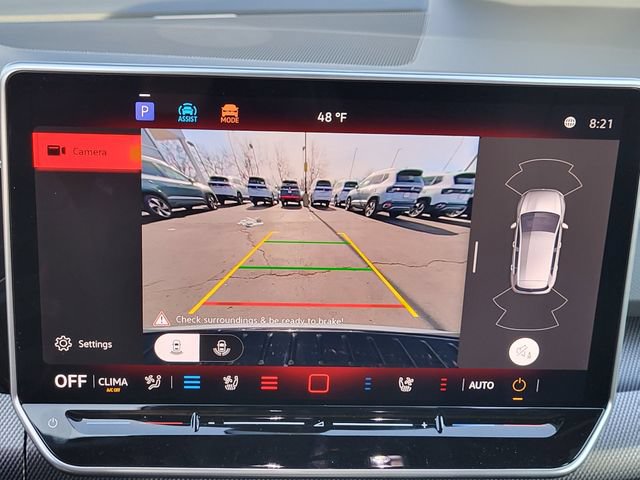 New 2026 Volkswagen GTI SE FWD image 32