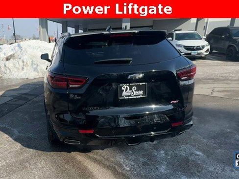 Used 2025 Chevrolet Blazer RS image 9