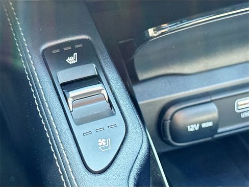 Used 2025 Kia Telluride SX Prestige X-Line image 21