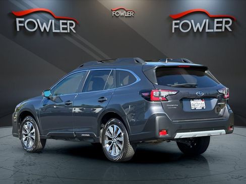 Used 2024 Subaru Outback Limited AWD/4WD image 3