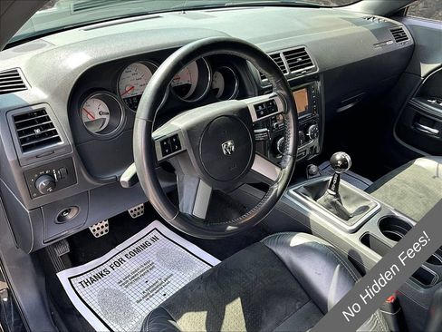 Used 2009 Dodge Challenger SRT8 w/ SRT Option Group II RWD image 11