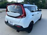 Used 2020 Kia Soul LX image 6