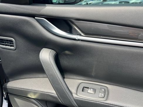 Used 2019 Maserati Ghibli RWD image 57
