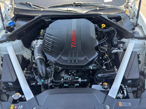 Used 2022 Kia Stinger GT2 w/ Scorpion Package RWD image 17