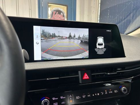 Used 2024 Kia EV6 Light image 19