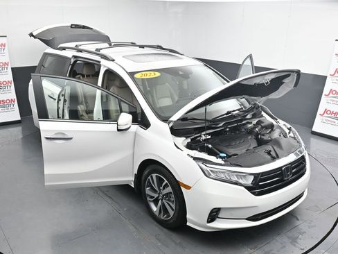 Used 2023 Honda Odyssey Touring image 43