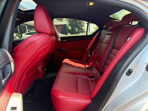 Used 2022 Lexus IS 350 F Sport RWD image 13