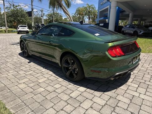 Used 2022 Ford Mustang GT Premium w/ Black Accent Package RWD image 34