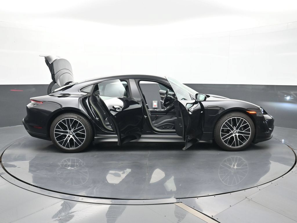Certified 2023 Porsche Taycan w/ Premium Package RWD image 33