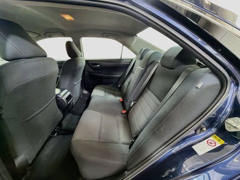Used 2017 Toyota Camry LE FWD image 23