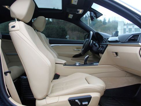 Used 2016 BMW 428i Coupe image 17