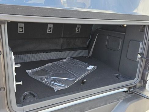 New 2025 Ford Bronco Base image 13