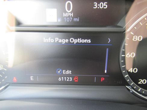 Used 2020 Cadillac XT6 Premium Luxury FWD image 25