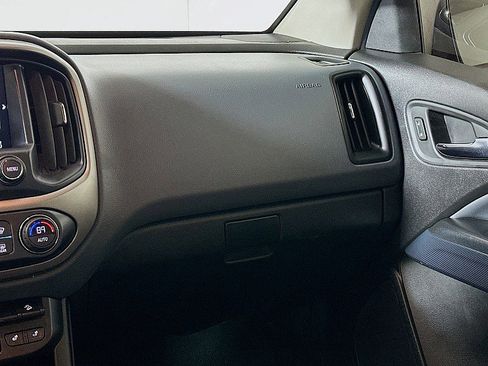 Used 2018 Chevrolet Colorado Z71 image 22