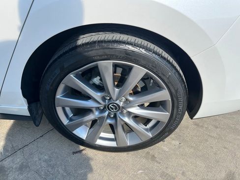 Used 2025 MAZDA MAZDA3 s FWD image 10