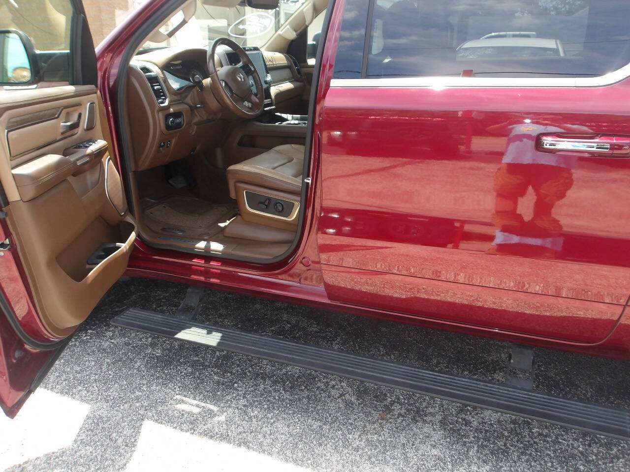 Used 2020 RAM 1500 Limited AWD/4WD image 10
