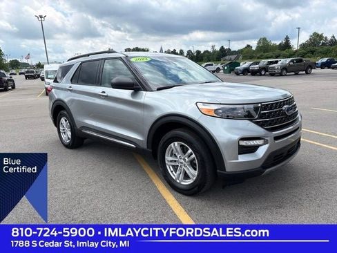 Used 2023 Ford Explorer XLT w/ Equipment Group 202A AWD/4WD image 1