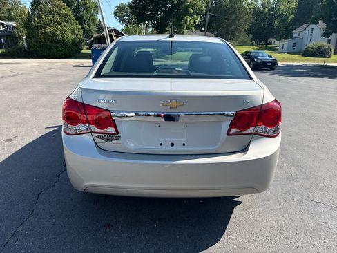 Used 2014 Chevrolet Cruze LT FWD image 4