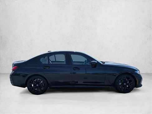 Used 2025 BMW 330i xDrive Sedan image 4