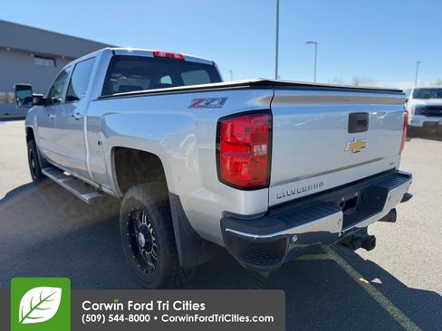 Used 2015 Chevrolet Silverado 2500 LTZ w/ Duramax Plus Package image 8