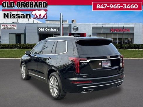 Used 2025 Cadillac XT6 Premium Luxury w/ Technology Package AWD/4WD image 7