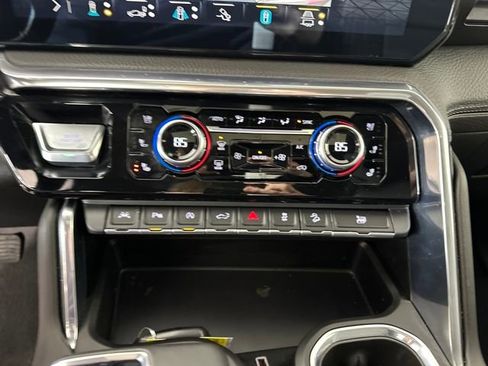 Used 2023 GMC Sierra 1500 Denali w/ Denali Reserve Package image 23