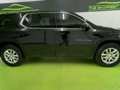 Used 2020 Chevrolet Traverse LS AWD/4WD image 9