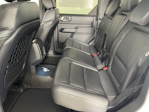 New 2025 Ford Bronco Big Bend w/ Black Diamond Package image 13