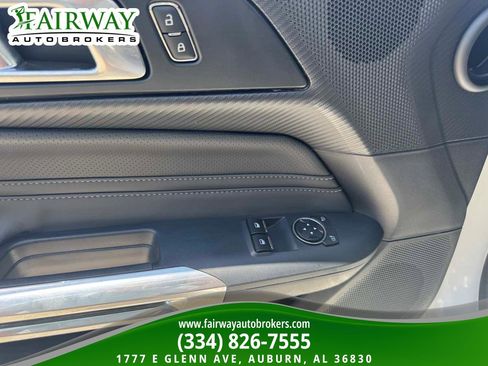 Used 2024 Ford Mustang Premium image 14