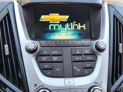 Used 2016 Chevrolet Equinox LT w/ Convenience Package FWD image 6