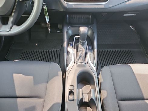 Used 2024 Toyota Corolla LE FWD image 25
