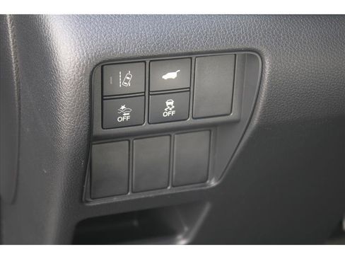 Used 2017 Honda CR-V EX-L image 16