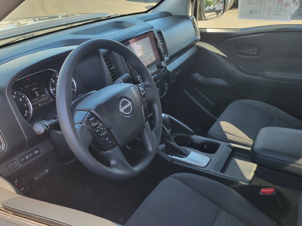 Used 2023 Nissan Frontier S w/ Technology Package AWD/4WD image 6