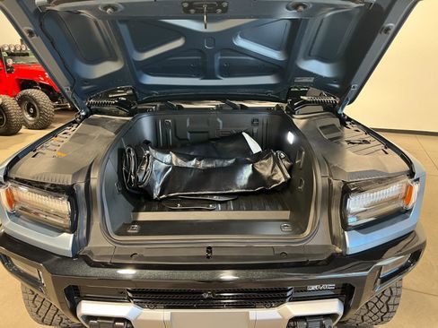 Used 2024 GMC Hummer EV 3X w/ Omega Edition AWD/4WD image 52