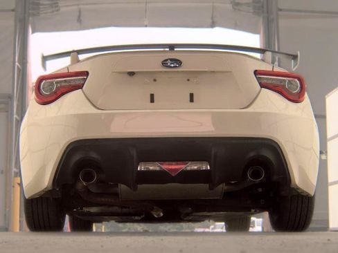 Used 2017 Subaru BRZ Premium RWD image 6