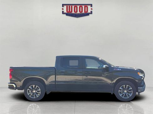 New 2026 Chevrolet Silverado 1500 LT image 2