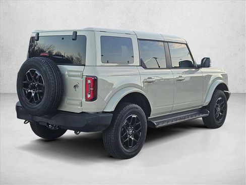 New 2025 Ford Bronco Outer Banks AWD/4WD image 2