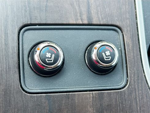 Used 2020 Nissan Murano Platinum FWD image 21