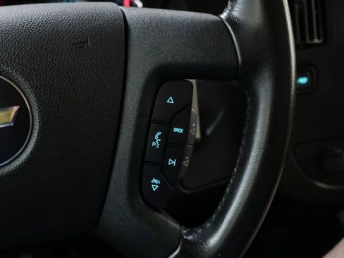 Used 2022 Chevrolet Express 3500 w/ Driver Convenience Package image 49