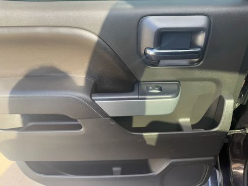 Used 2014 Chevrolet Silverado 1500 LT image 17