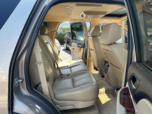 Used 2007 Chevrolet Tahoe LTZ w/ LTZ Preferred Equipment Group AWD/4WD image 37