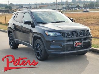 New 2026 Jeep Compass Latitude w/ Quick Order Package 29K video 1