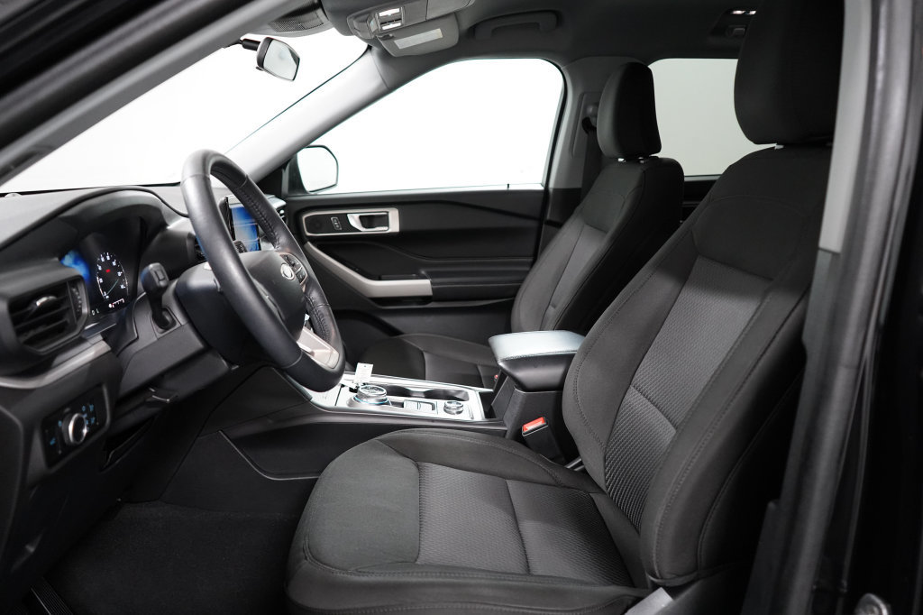Certified 2024 Ford Explorer XLT AWD/4WD image 14