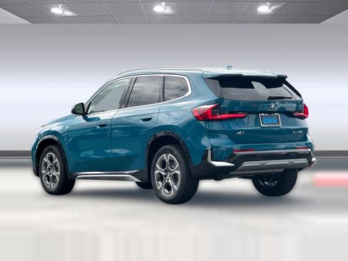 Used 2025 BMW X1 xDrive28i w/ Convenience Package image 3