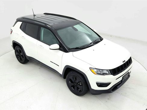 Used 2021 Jeep Compass Latitude AWD/4WD image 19