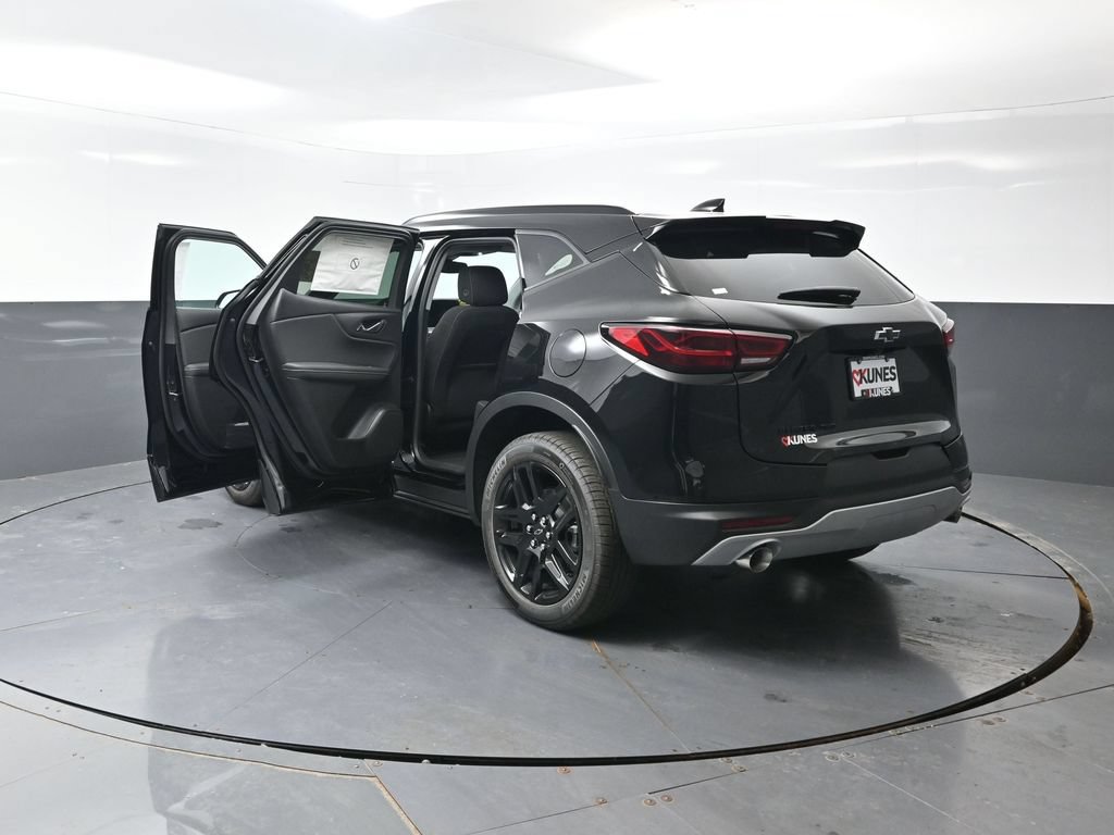 New 2026 Chevrolet Blazer LT w/ Convenience Package AWD/4WD image 46